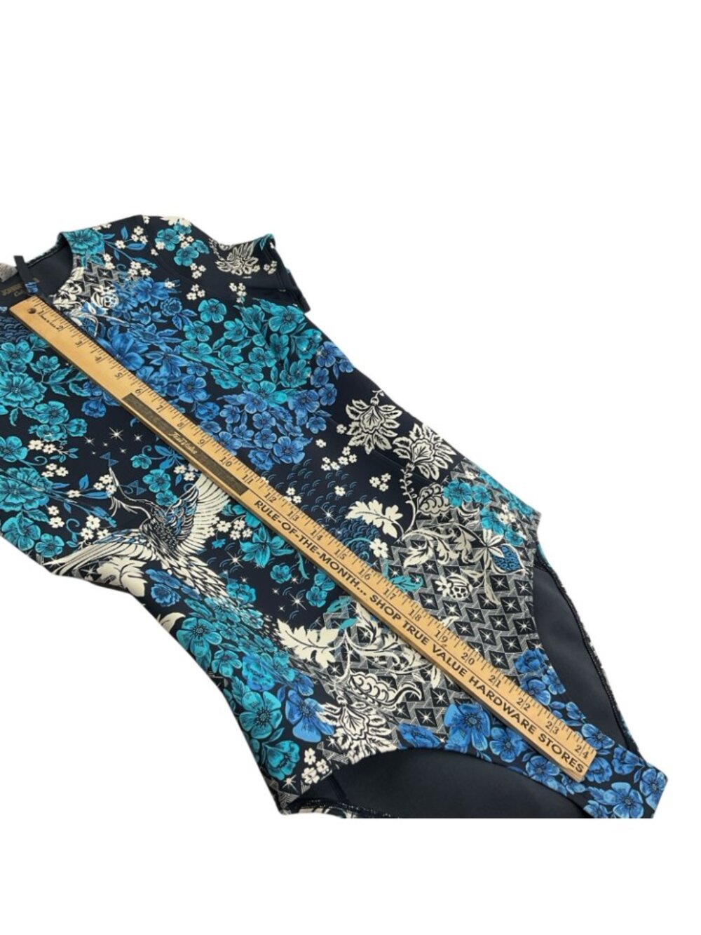 Johnny Was Swimsuit Womens Sz S Phoenix Neoprene One-Piece Surf Nwt $298 - Picture 10 of 11